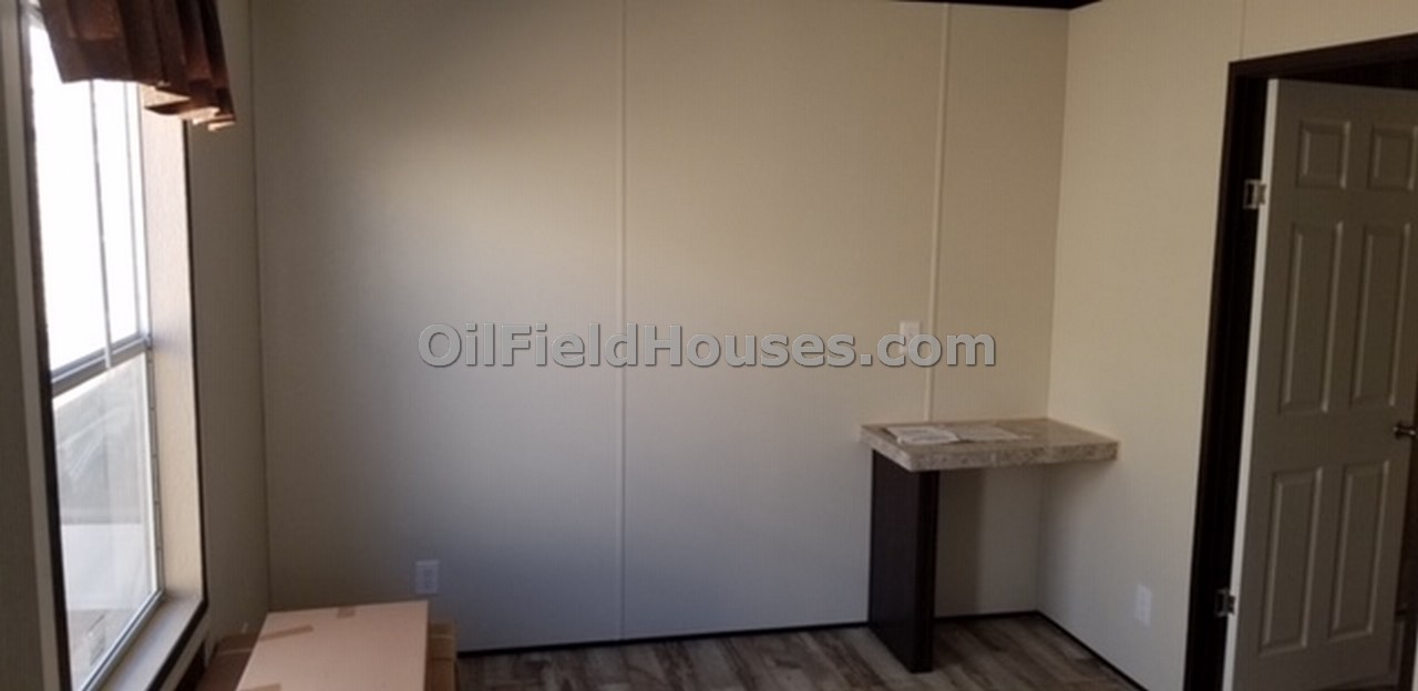 5 bed 5 Bath WITH PRIVATE KITCHENETTE Oilfield House  bathroom 5 BEDROOM 5 BATH OILFIELD HOUSING MANCAMP HOME