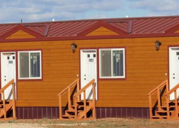 4 bedroom employee housing bunk houses and crew quarters for man camps