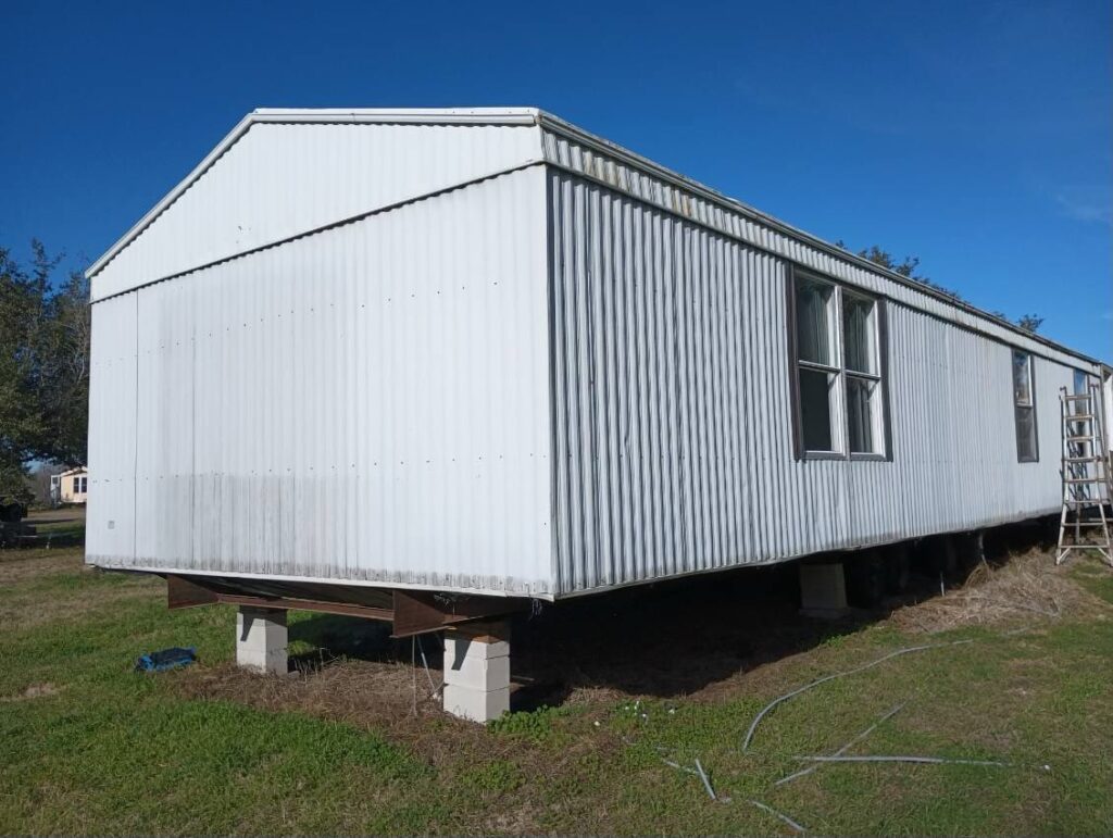 3 bed 2 baths housing